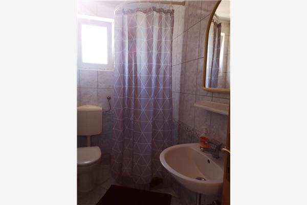 Apartment A1, for 8 persons