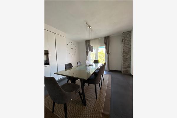 Apartment A1, for 8 persons