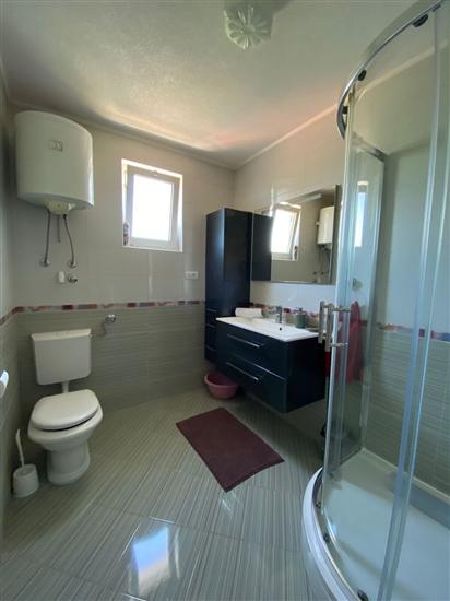 Apartment A1, for 8 persons