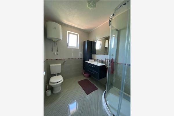 Apartment A1, for 8 persons