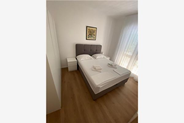 Apartment A2, for 8 persons
