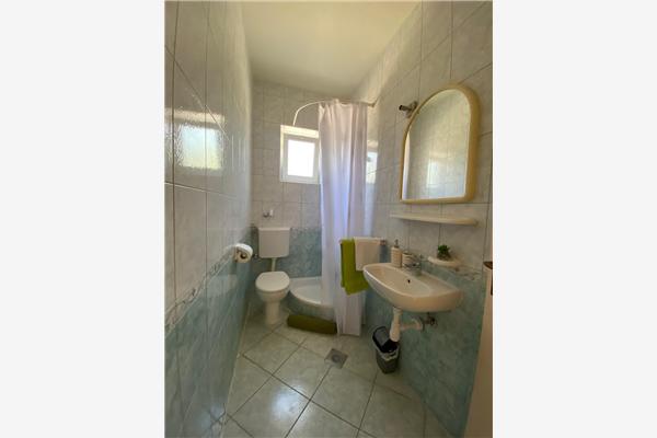 Apartment A2, for 8 persons