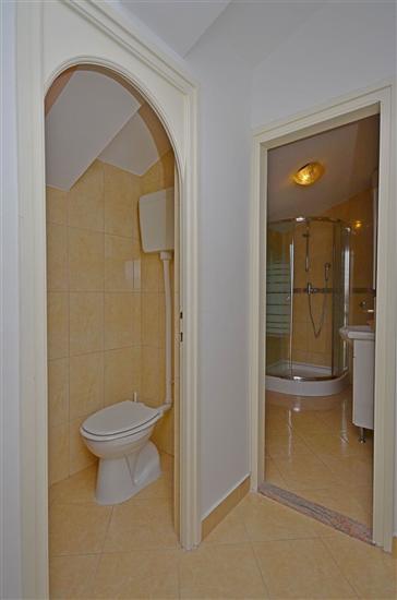 Apartment A1, for 5 persons