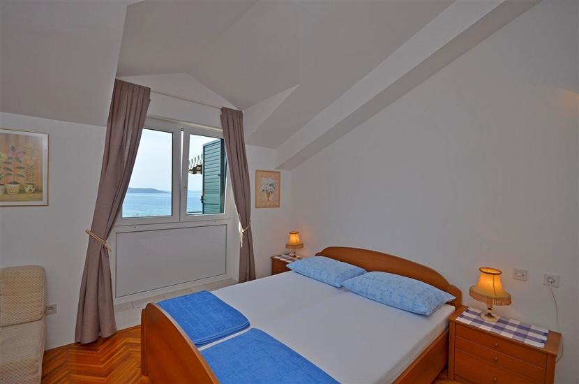 Apartment A1, for 5 persons