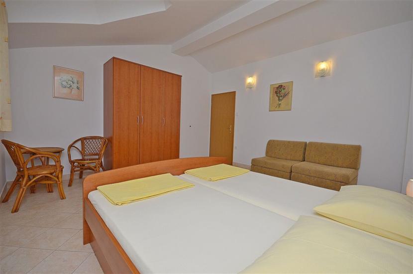 Apartment A2, for 4 persons