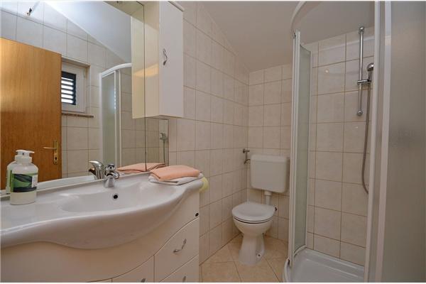 Apartment A2, for 4 persons