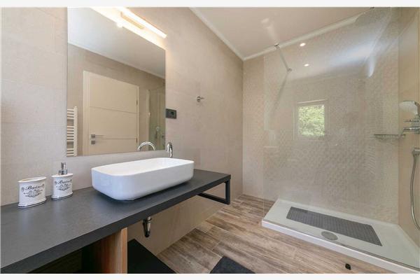 House K1, for 14 persons