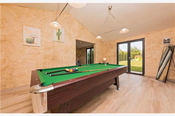 House K1, for 14 persons