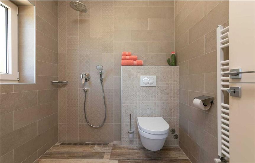 House K1, for 14 persons