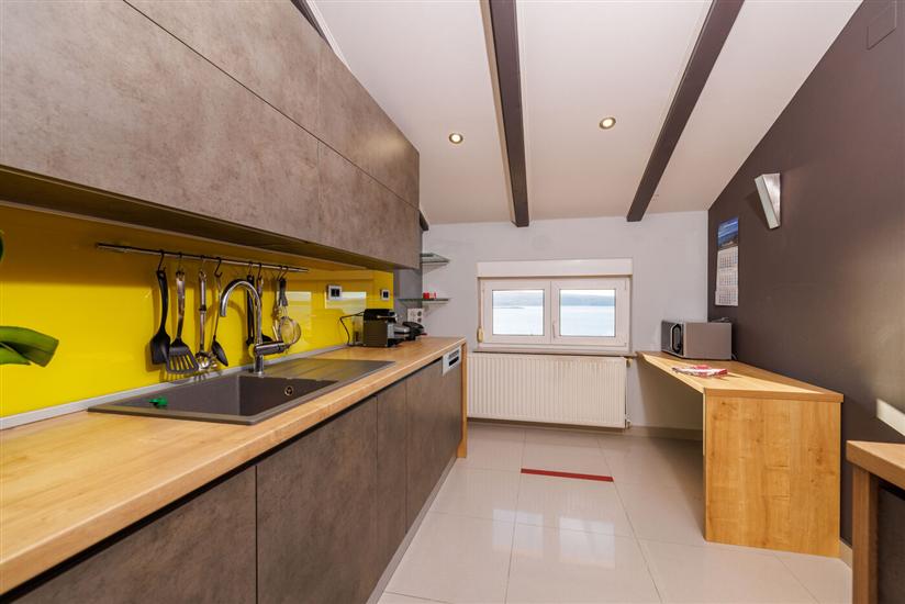 Apartment A3, for 6 persons