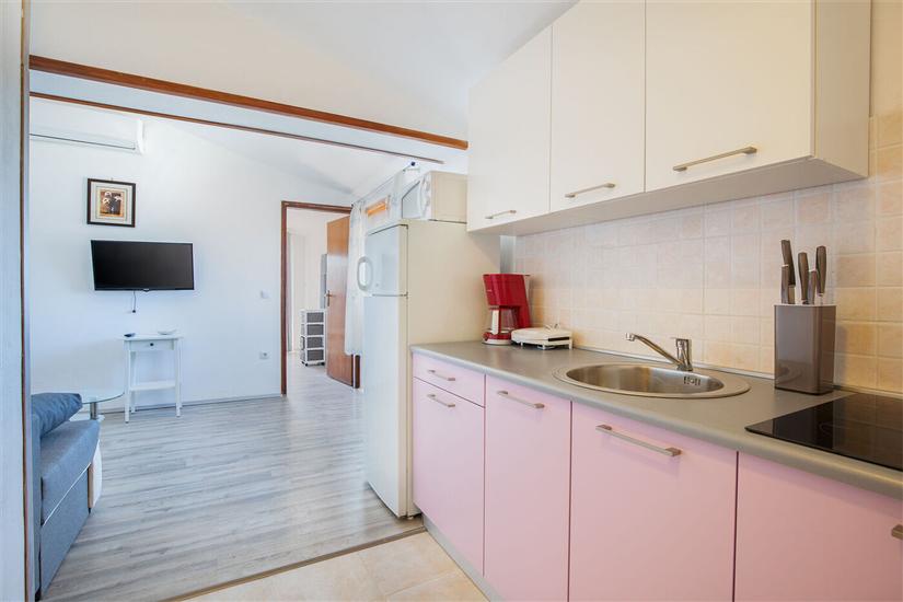 Apartment A1, for 5 persons
