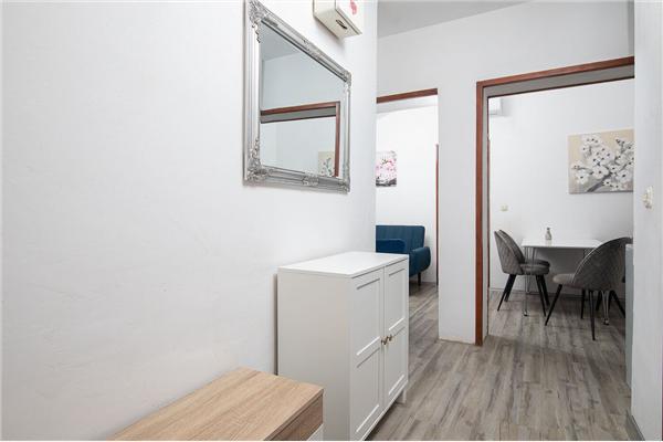 Apartment A2, for 5 persons