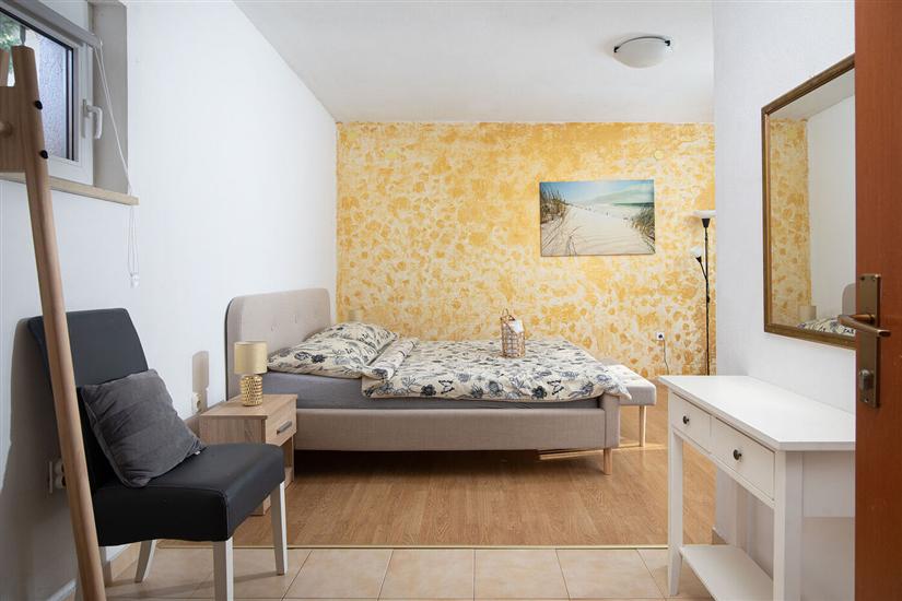 Ferienwohnung A2, für 5 Personen