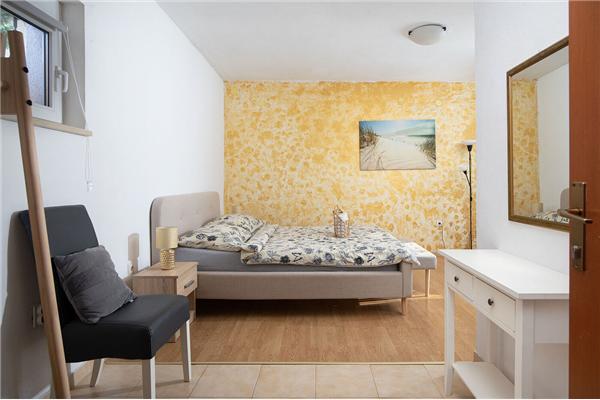 Ferienwohnung A2, für 5 Personen