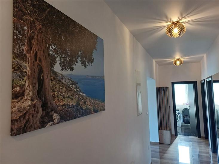 House K1, for 10 persons