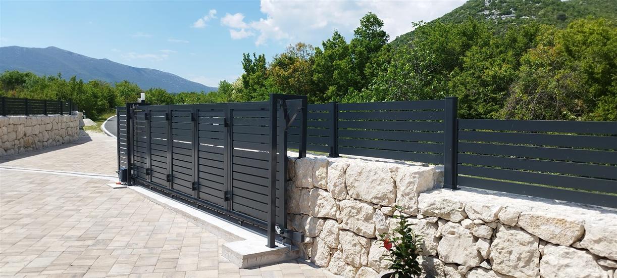 Villa Nebo with heated pool and tennis court