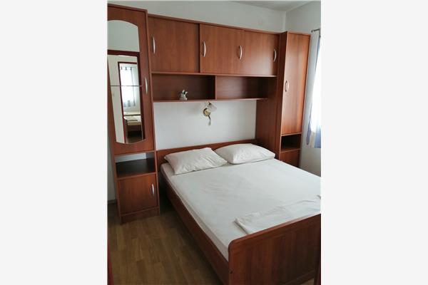 Apartment A2, for 5 persons