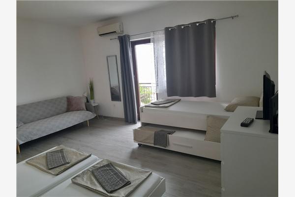 Apartment A2, for 4 persons