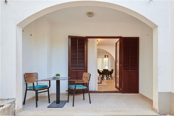 Apartment A1, for 5 persons