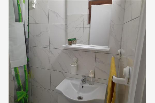 Apartment A4, for 3 persons