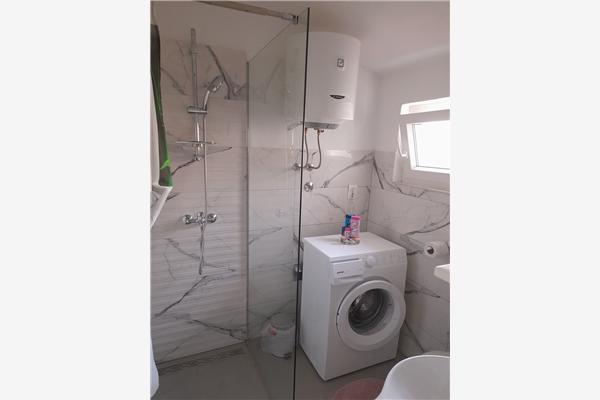 Apartment A6, for 5 persons