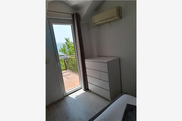 Apartment A6, for 5 persons
