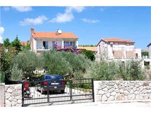 Apartment Middle Dalmatian islands,BookOrcoFrom 134 €