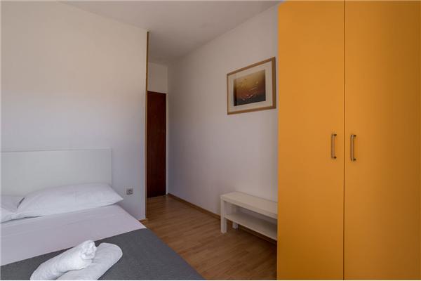 Apartment A1, for 6 persons