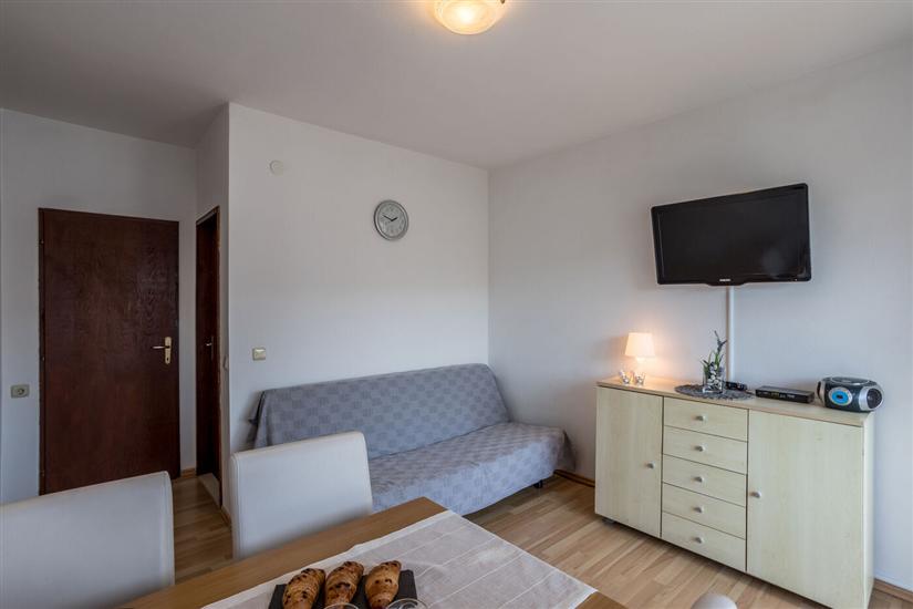 Apartment A1, for 6 persons