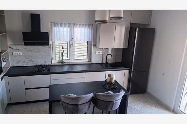 Apartment A1, for 6 persons