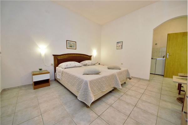 Apartment A1, for 7 persons