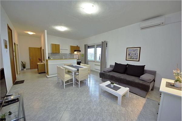Apartment A1, for 7 persons