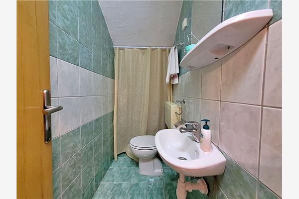 Apartment A1, for 7 persons