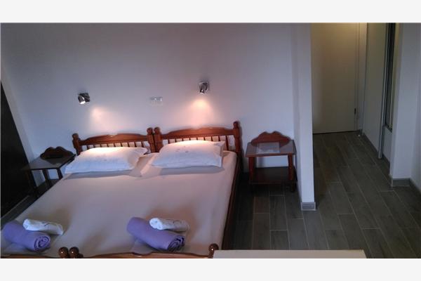 Apartment A1, for 3 persons