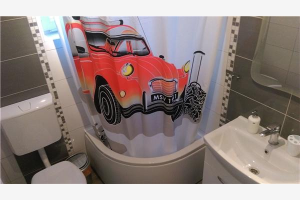 Apartment A2, for 3 persons