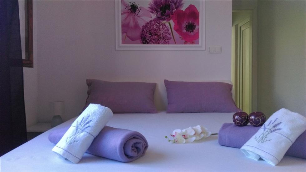 Apartment A2, for 3 persons