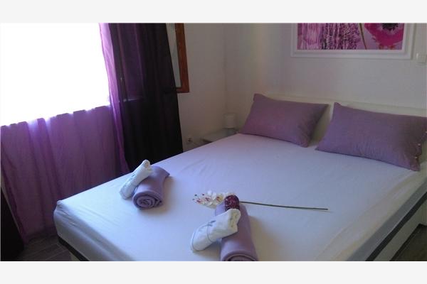 Apartment A2, for 3 persons