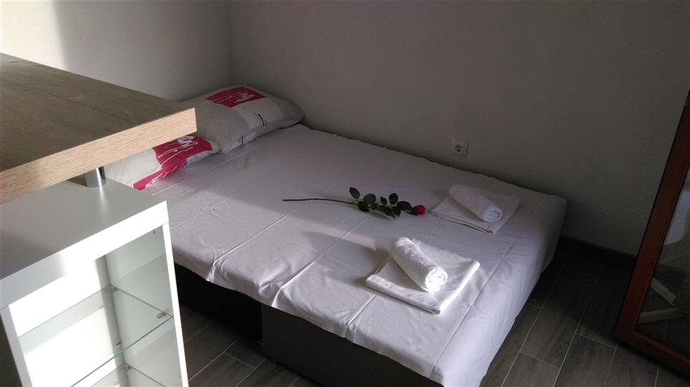 Apartment A2, for 3 persons