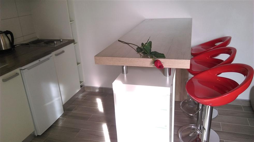 Apartment A2, for 3 persons