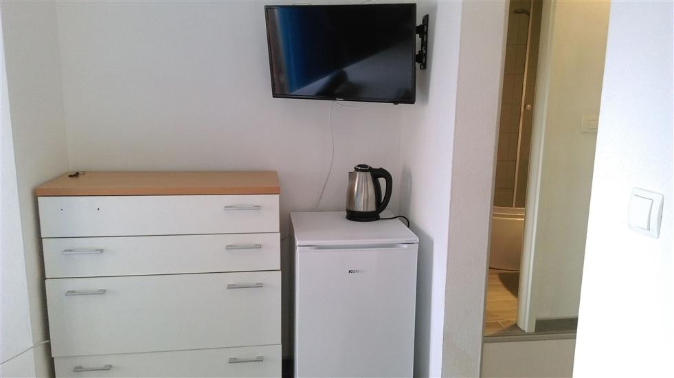 Room S3, for 2 persons