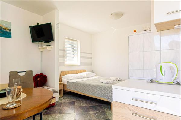 Apartment A1, for 3 persons