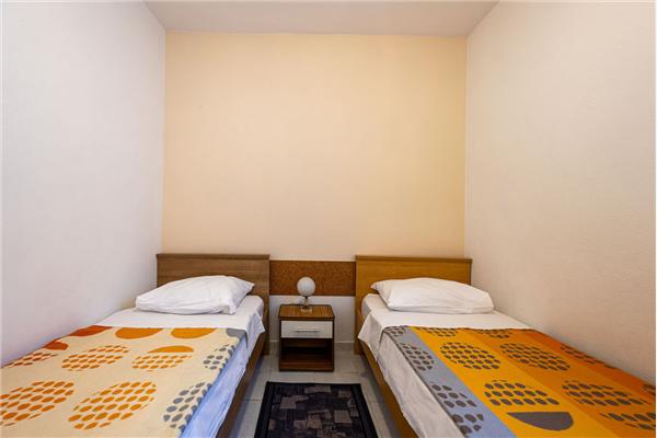 Apartment A2, for 7 persons