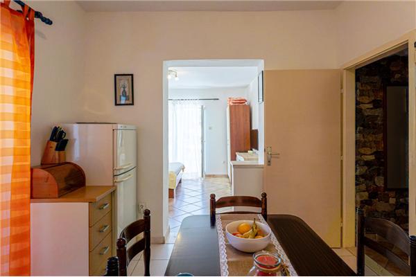 Apartment A2, for 7 persons