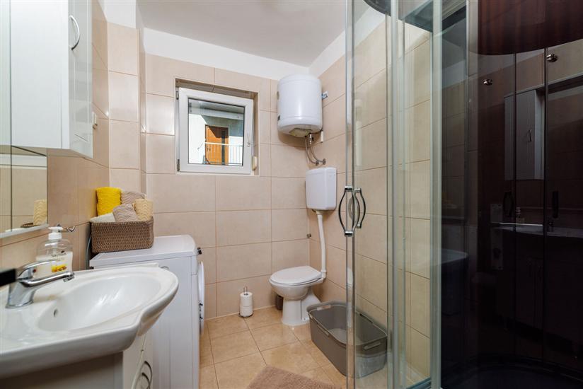 Apartman A2, za 4 osoba/e