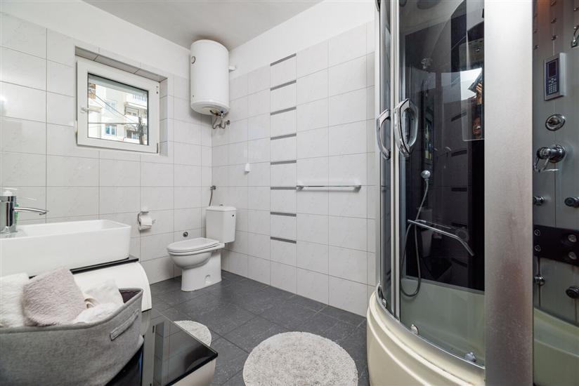 Apartman A5, za 8 osoba/e