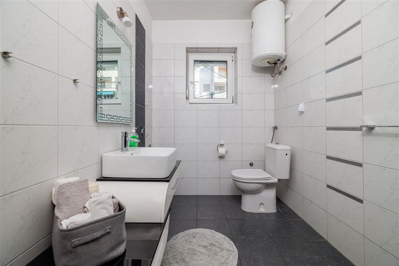 Apartman A5, za 8 osoba/e