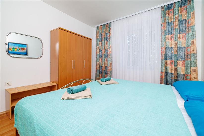 Apartment A1, for 6 persons