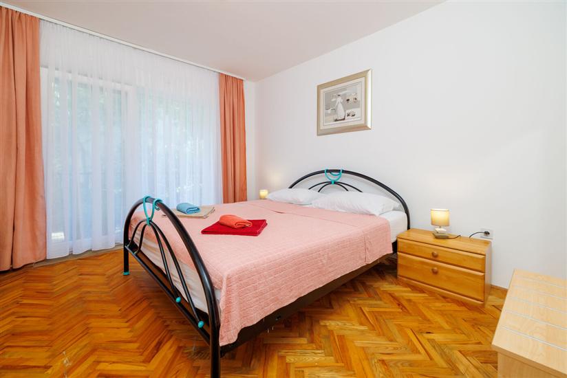 Apartment A1, for 6 persons