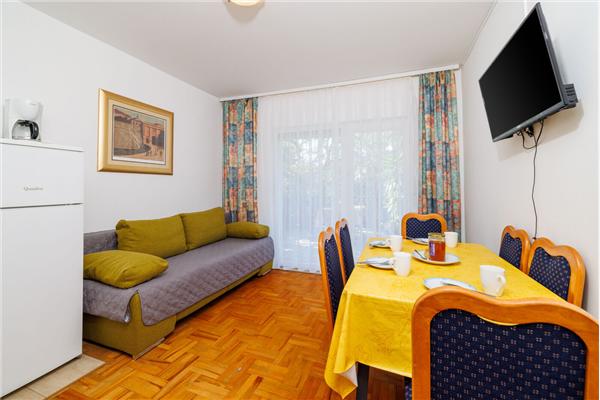Apartment A1, for 6 persons