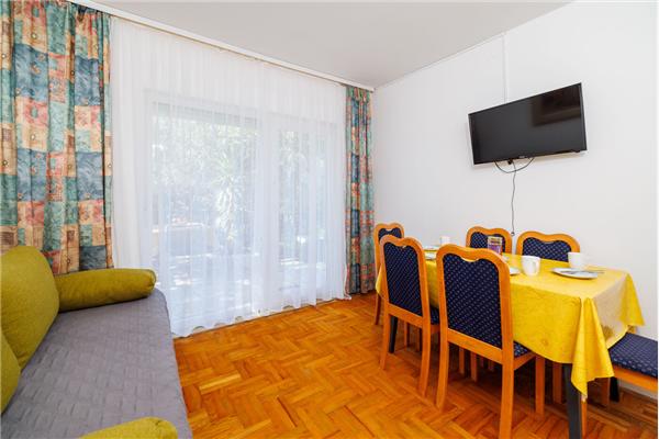 Apartment A1, for 6 persons